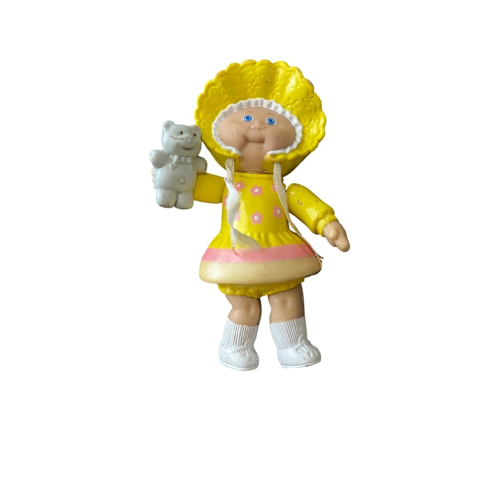 Vintage‎ Cabbage Patch Kids PVC Figure Yellow Dress Bonnet Teddy Bear Mini Toy